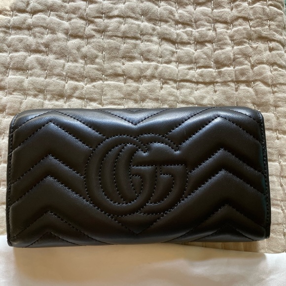 Gucci Marmont Wallet - Picture 3 of 10